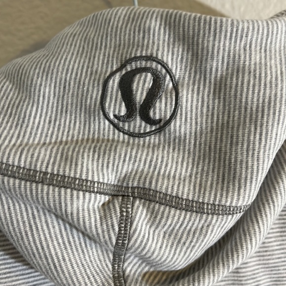 Lululemon Scuba Hoodie III (First Release)
Stripe White Heathered Medium Grey - Picture 12 of 14